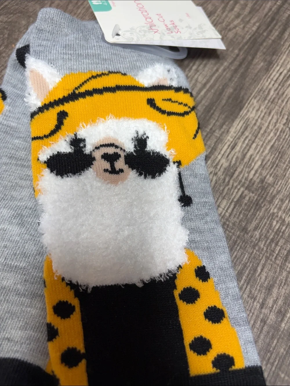 🍍5 for $30🍍 Womens Low-Cut Socks with Yellow Llama Design by Xhilaration